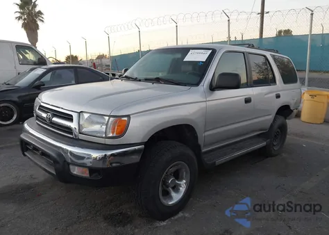 1999 Toyota 4Runner z USA, uszkodzony, nr VIN JT3GM84R0X0045870